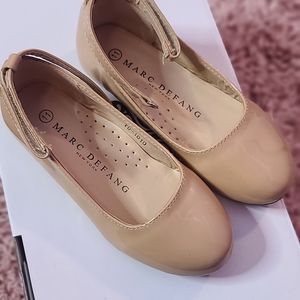 Marc Defang Size 11 Flats with strap EUC Nude
